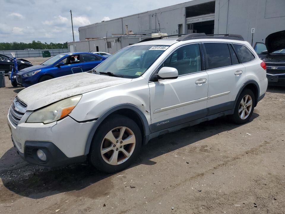 2014 SUBARU Outback