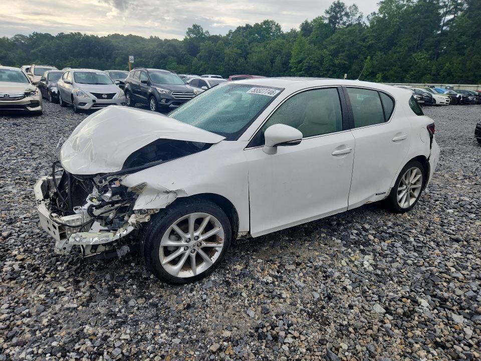 2013 LEXUS CT