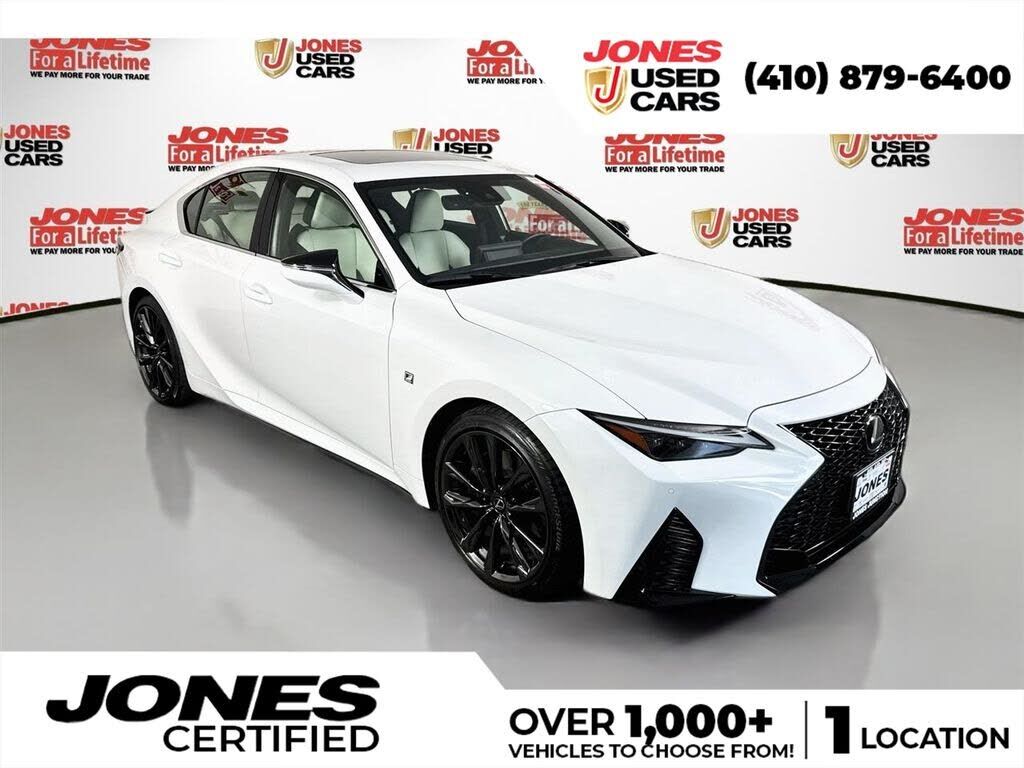 2023 LEXUS IS