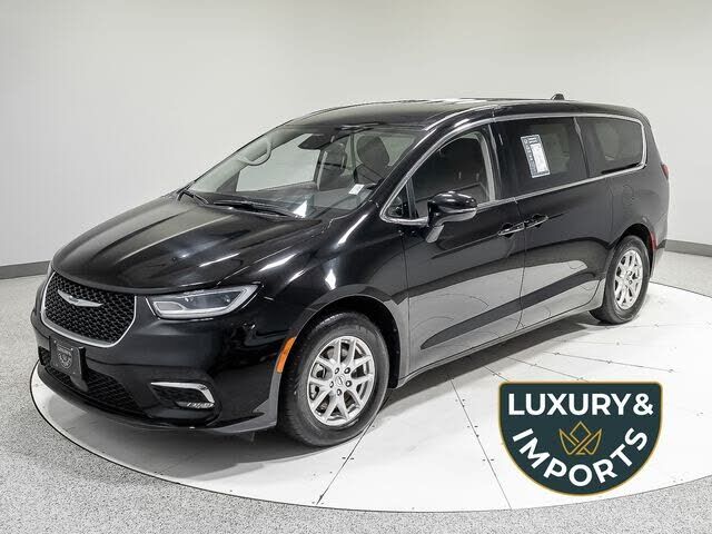 2024 CHRYSLER Pacifica