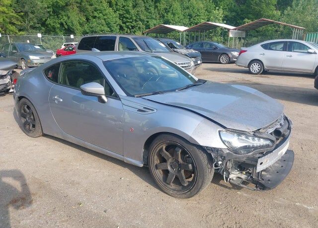 2017 TOYOTA 86