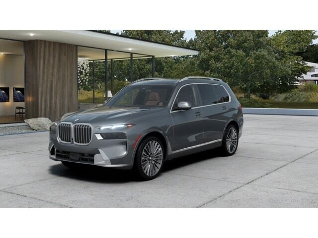 2027 BMW X7