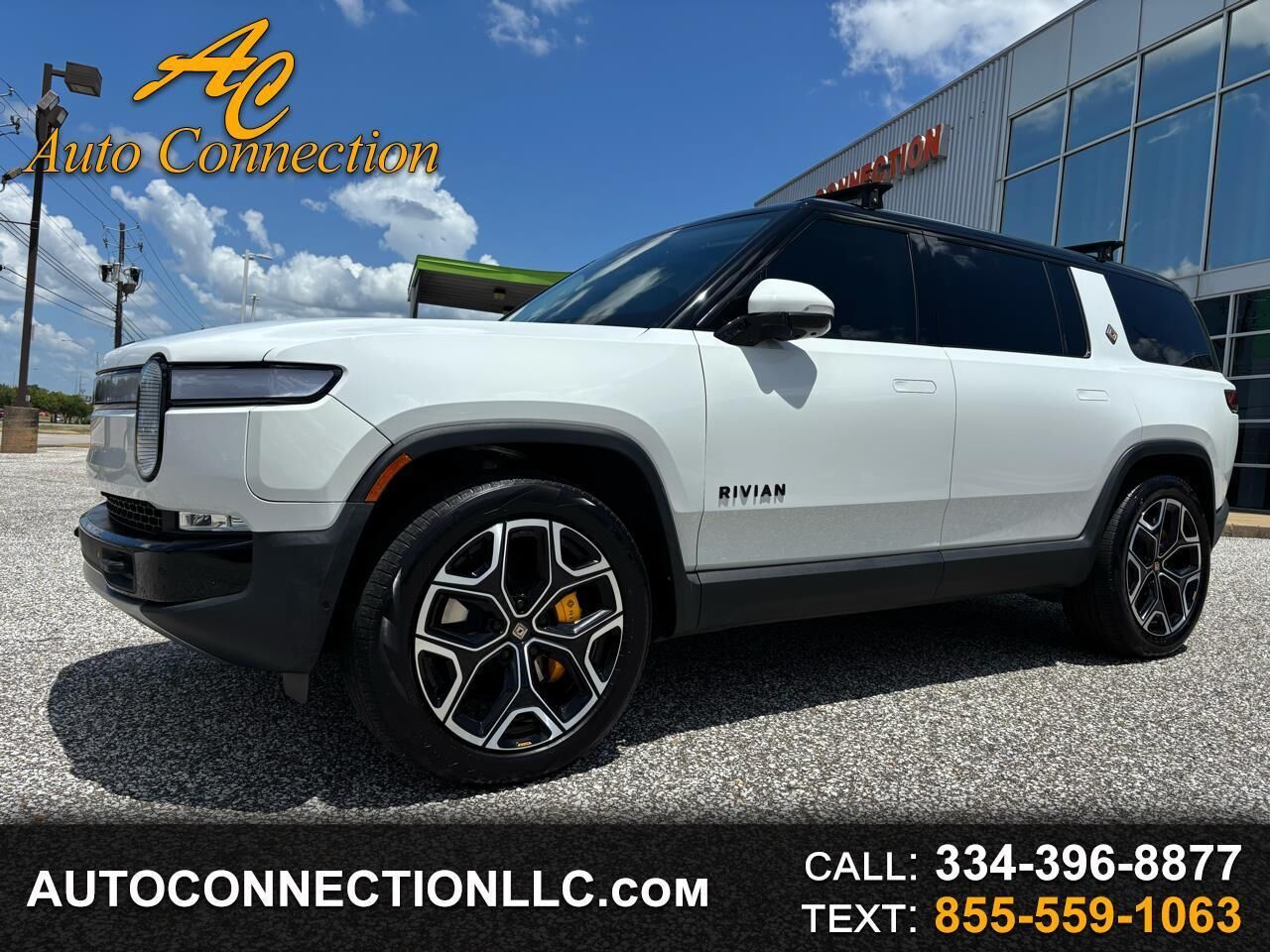 2024 RIVIAN R1S