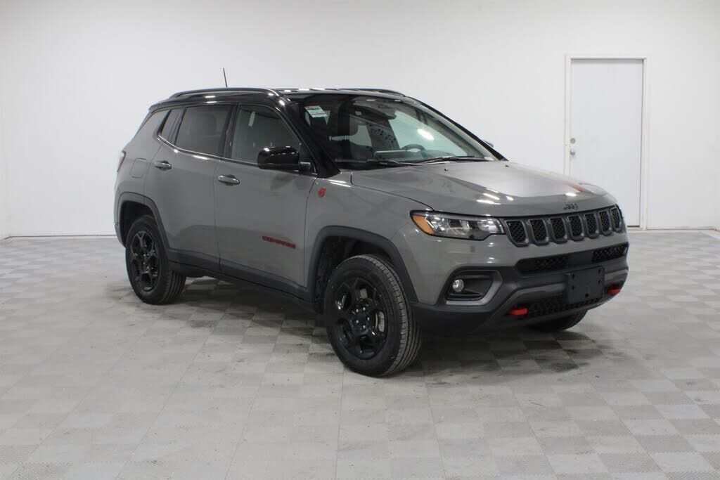 2023 JEEP Compass