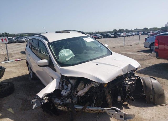 2014 FORD Escape