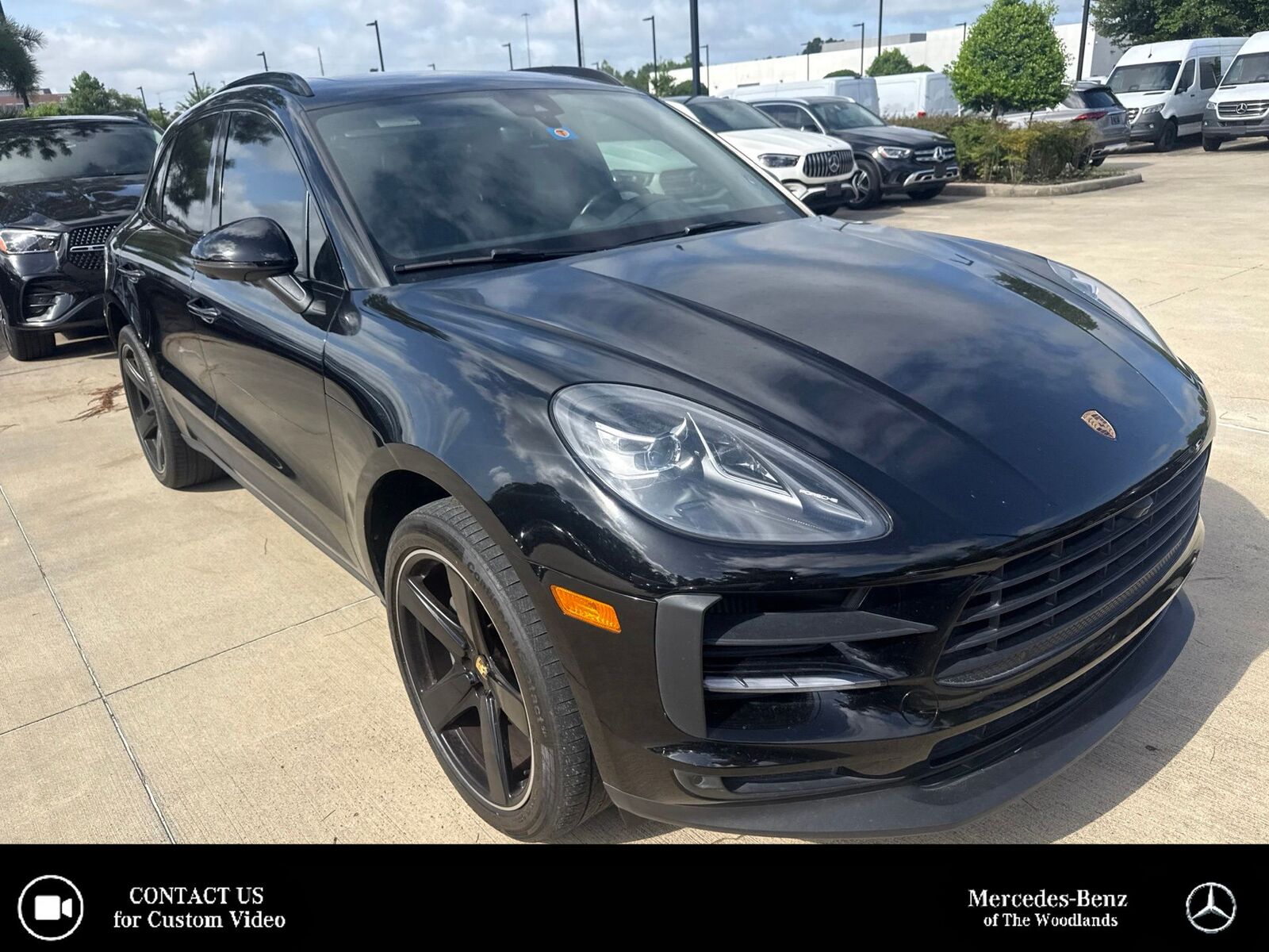 2021 PORSCHE Macan