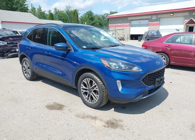 2022 FORD Escape