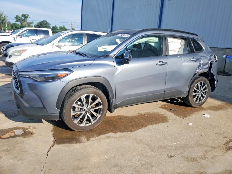 2022 TOYOTA COROLLA
