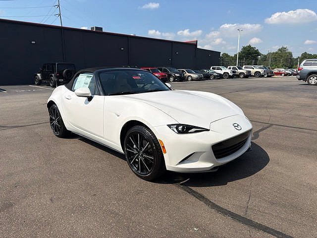 2026 MAZDA MX-5