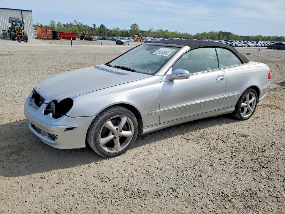 2005 MERCEDES-BENZ CLK-Class