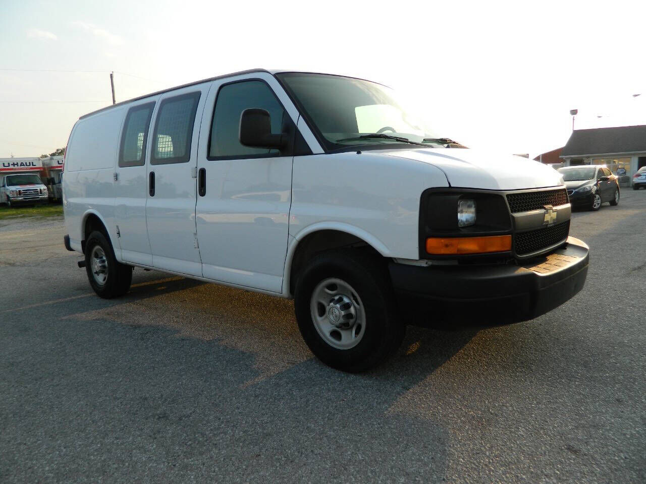 2017 CHEVROLET Express