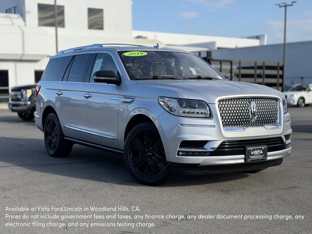 2019 LINCOLN Navigator