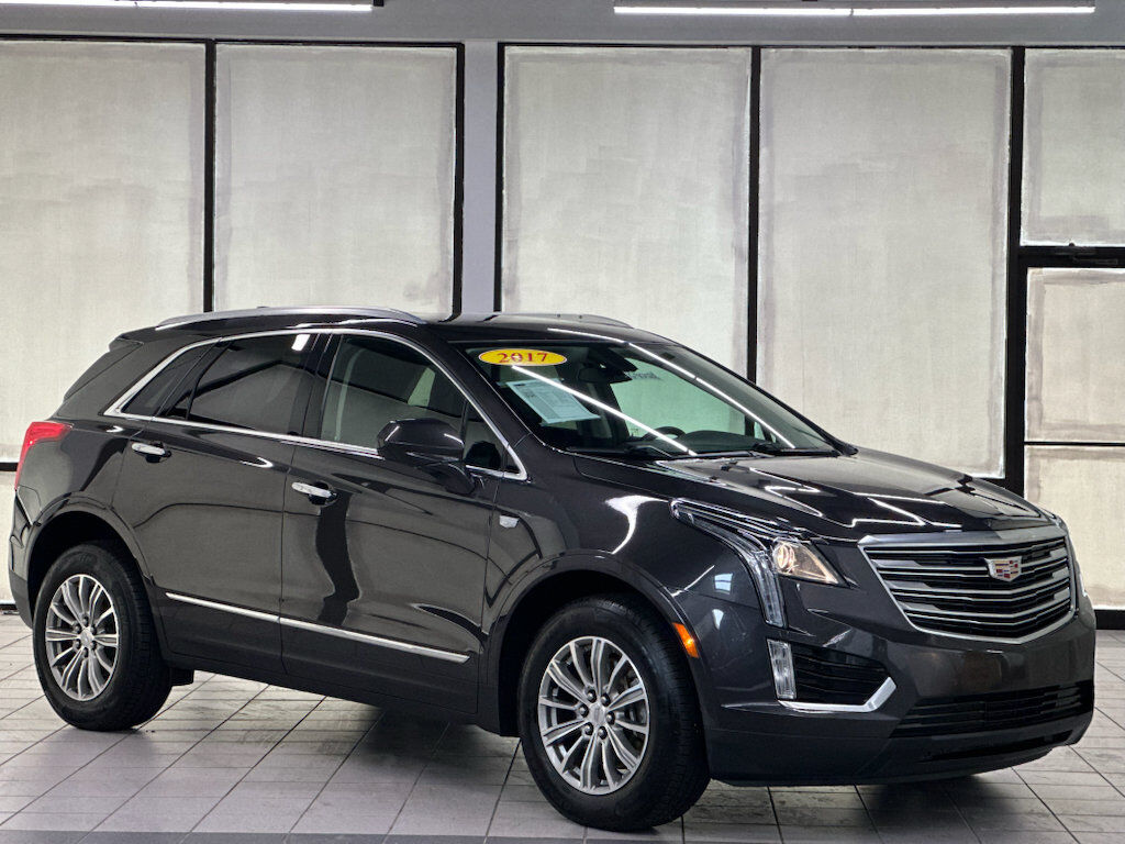 2017 CADILLAC XT5