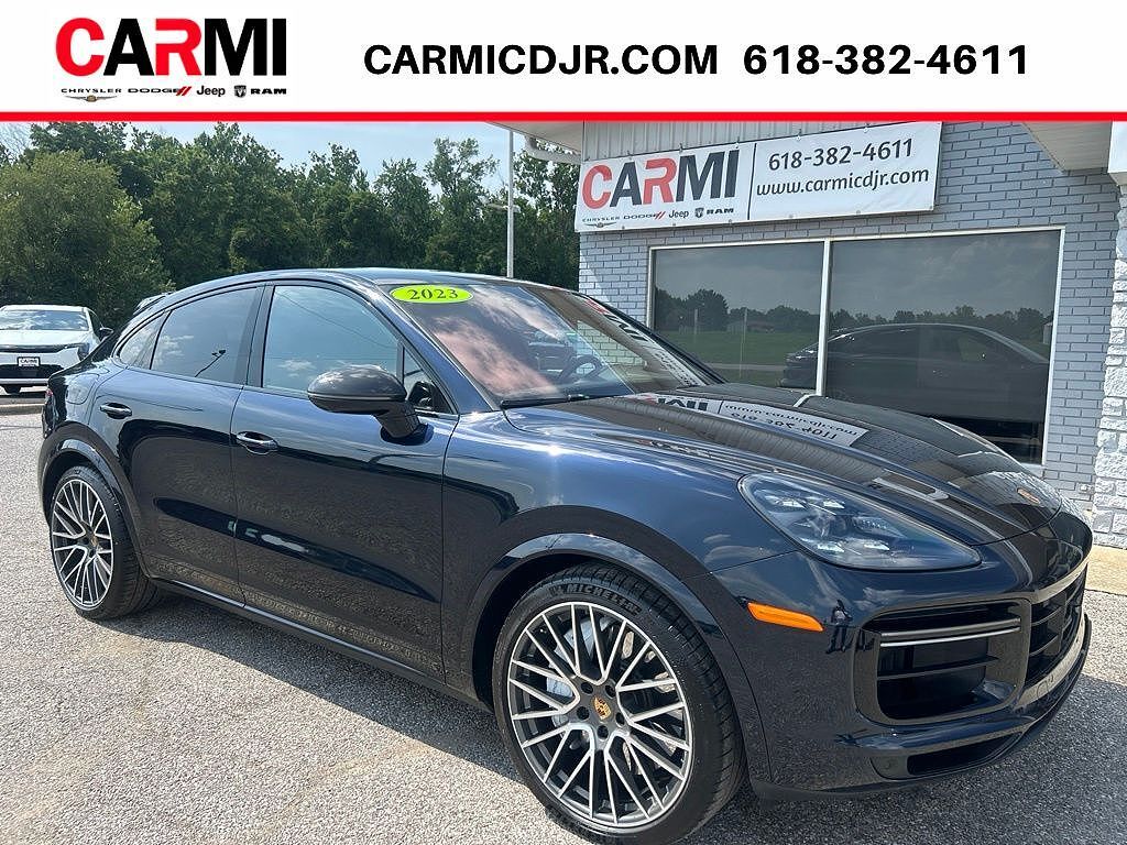 2023 PORSCHE Cayenne