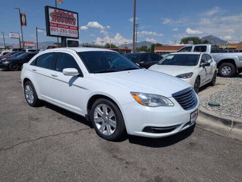 2013 CHRYSLER 200