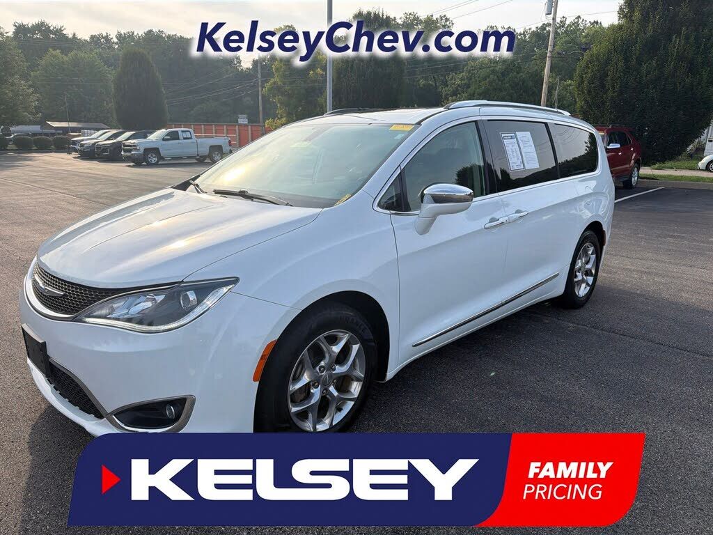2018 CHRYSLER Pacifica
