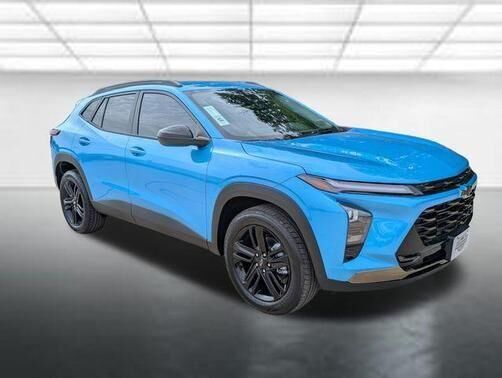 2026 CHEVROLET Trax