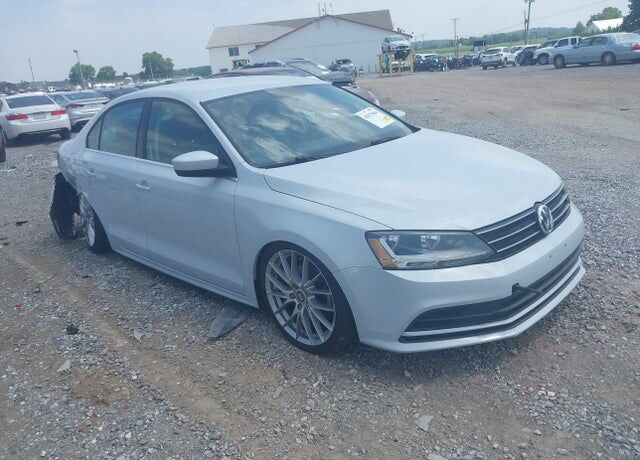 2017 VOLKSWAGEN Jetta