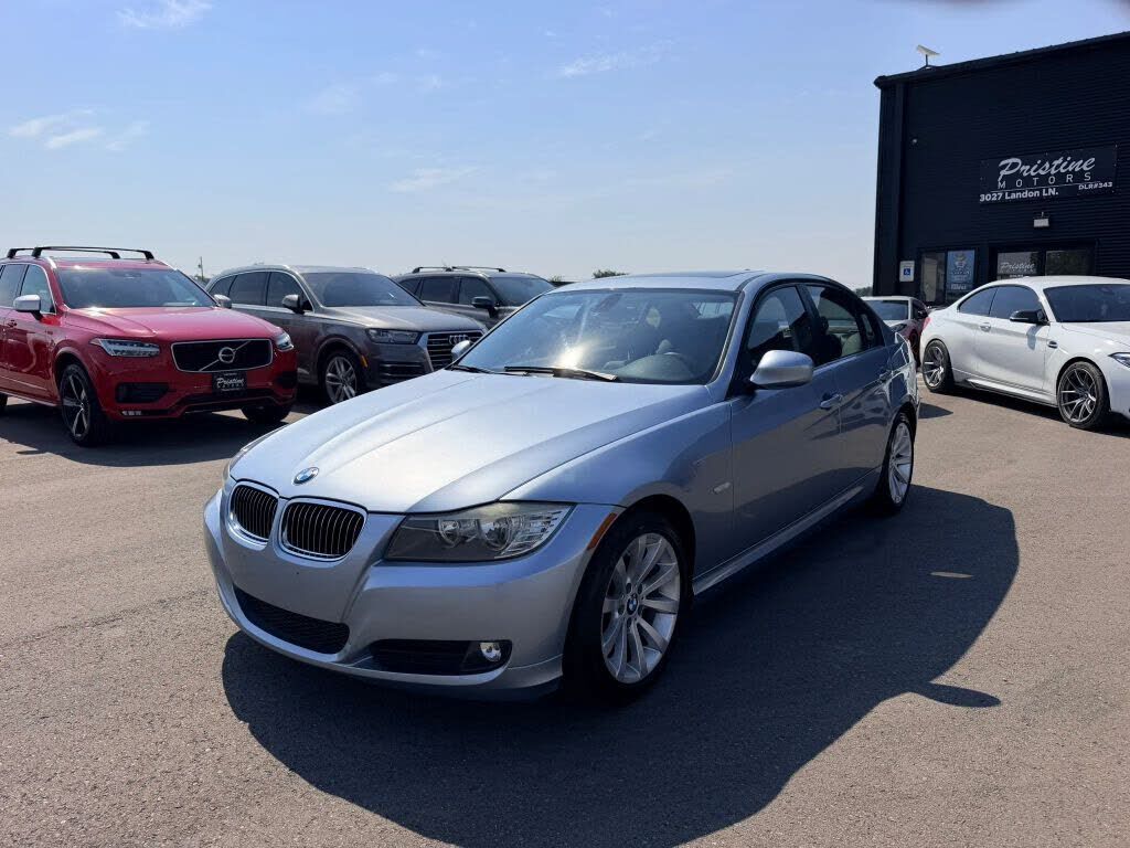 2011 BMW 3 Series