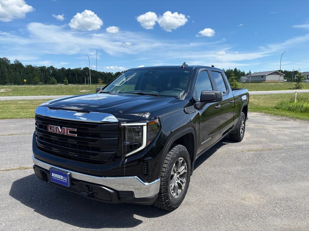 2024 GMC Sierra