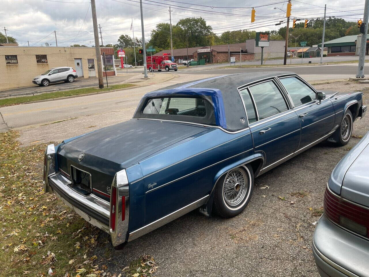 1987 CADILLAC Brougham