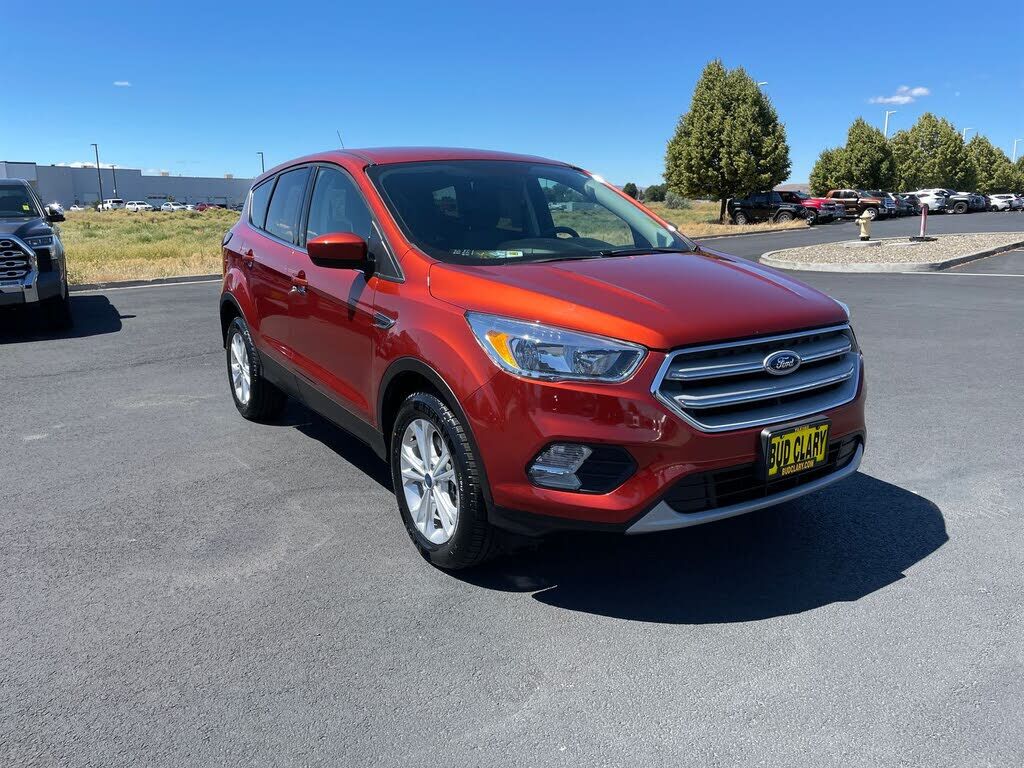 2019 FORD Escape