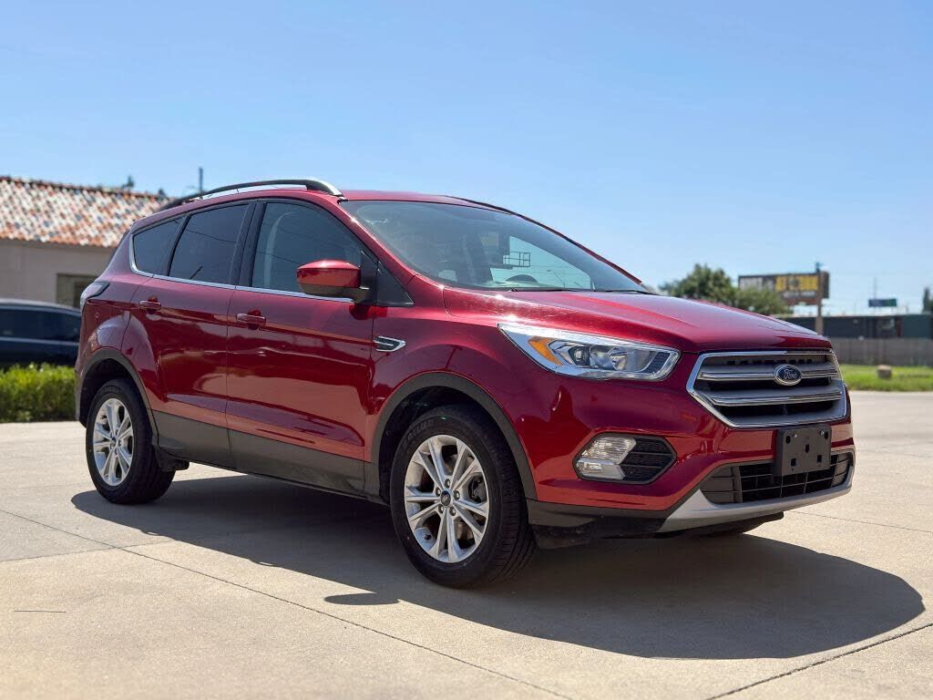 2018 FORD Escape
