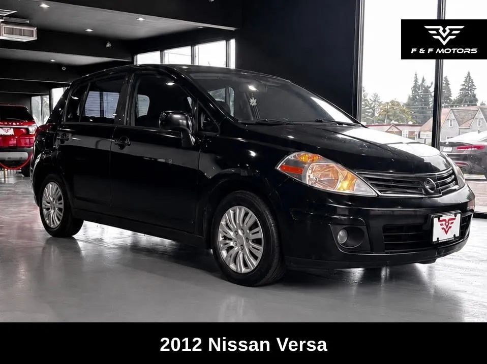 2012 NISSAN Versa