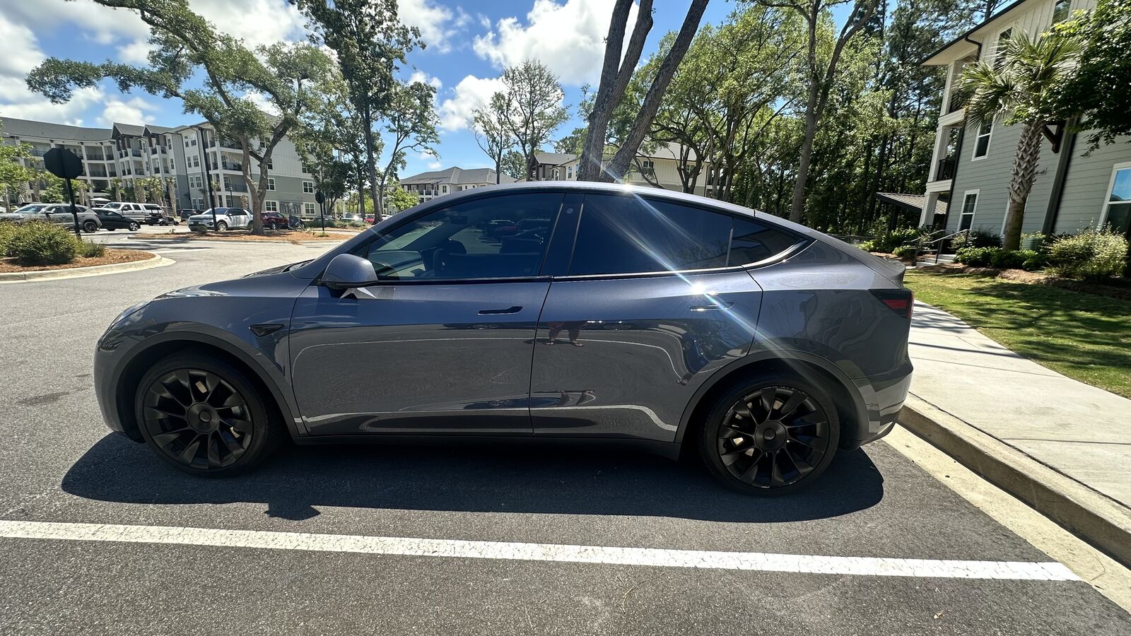 2020 TESLA Model Y