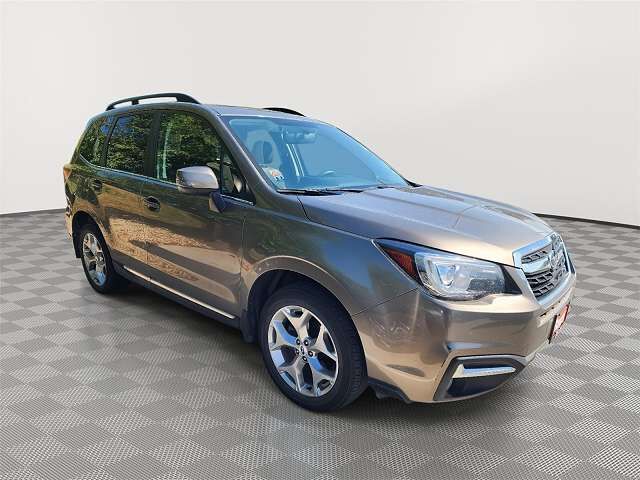2018 SUBARU Forester