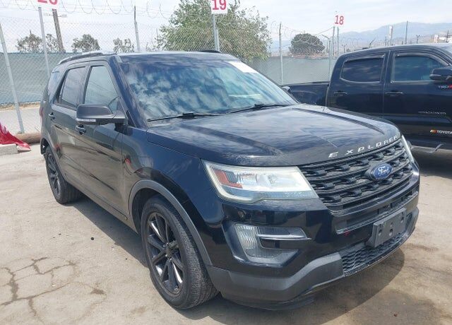 2016 FORD Explorer