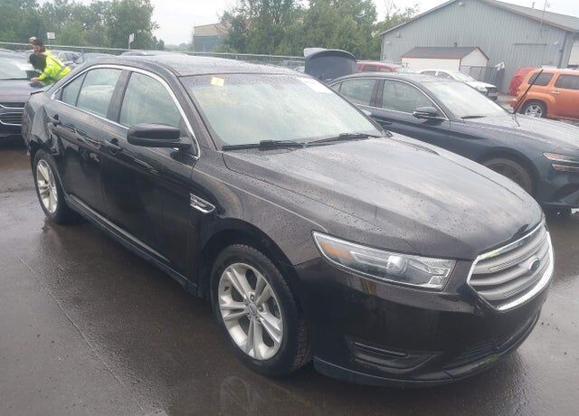 2014 FORD Taurus