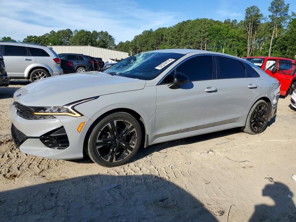 2021 KIA K5