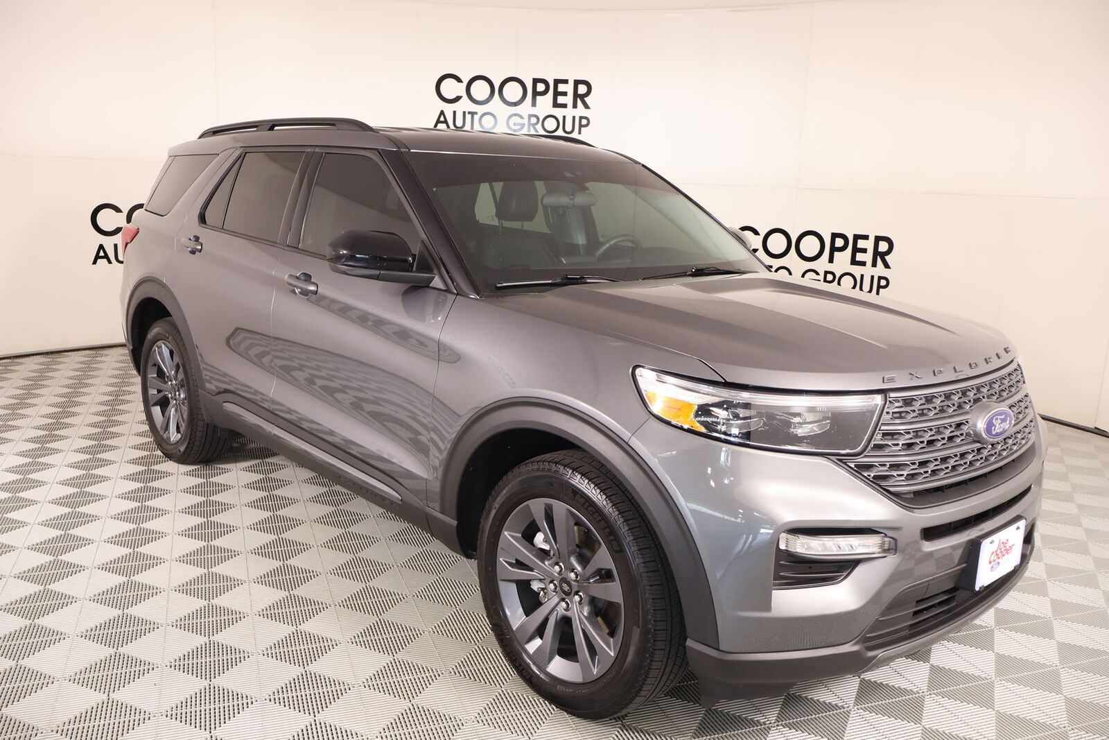 2024 FORD Explorer