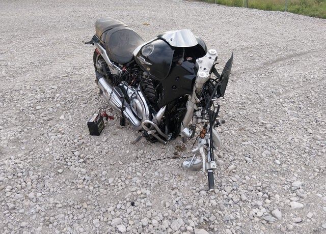 2009 SUZUKI VZ1500