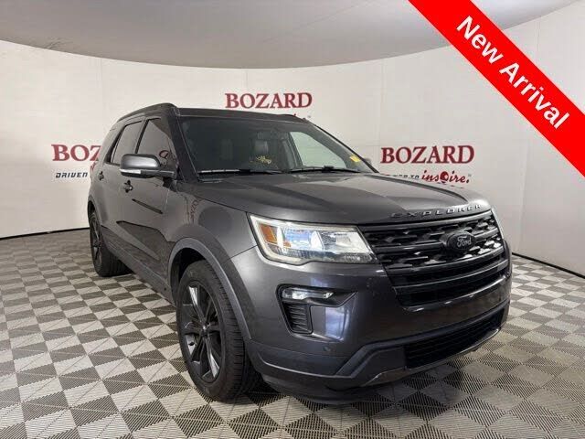 2018 FORD Explorer