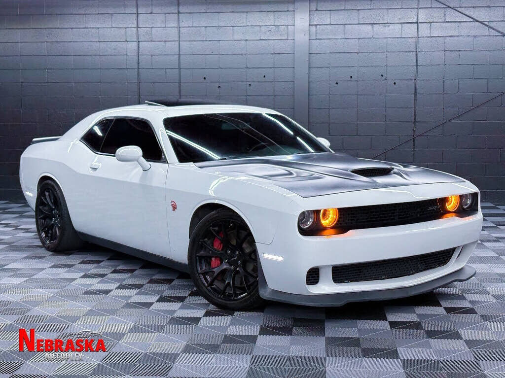 2016 DODGE Challenger