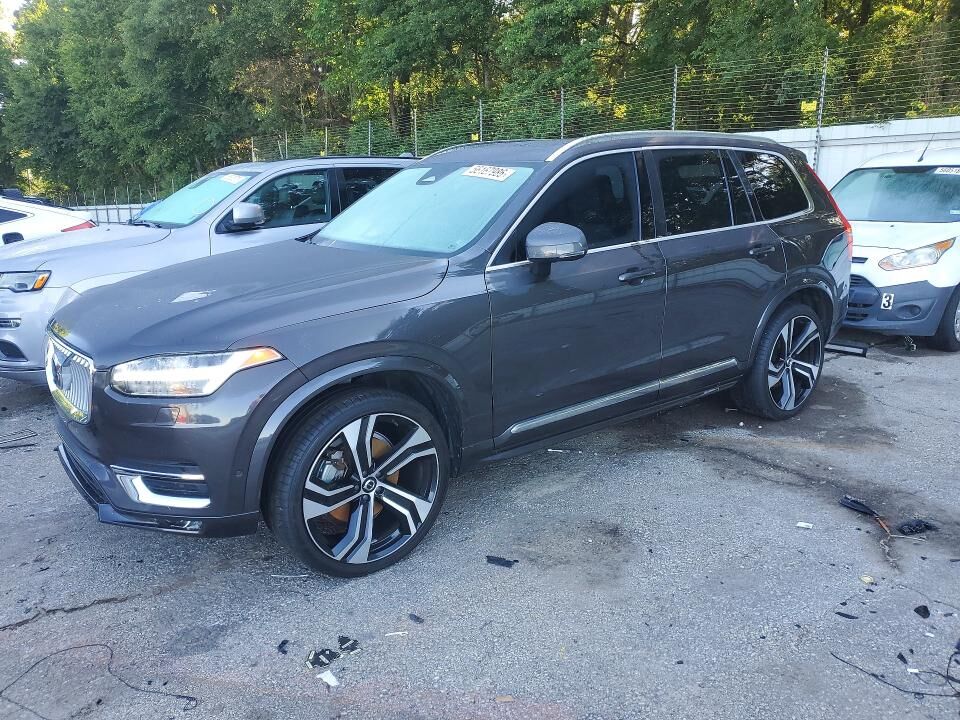2024 VOLVO XC90