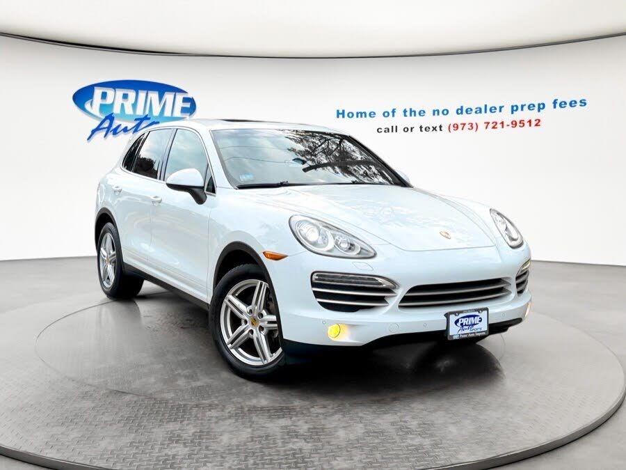 2014 PORSCHE Cayenne