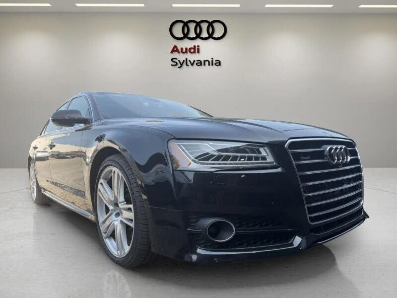 2016 AUDI A8