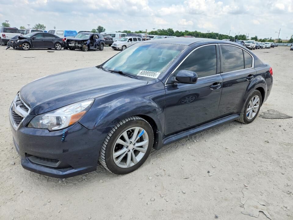 2013 SUBARU Legacy