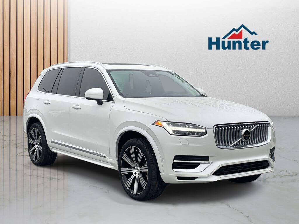 2024 VOLVO XC90