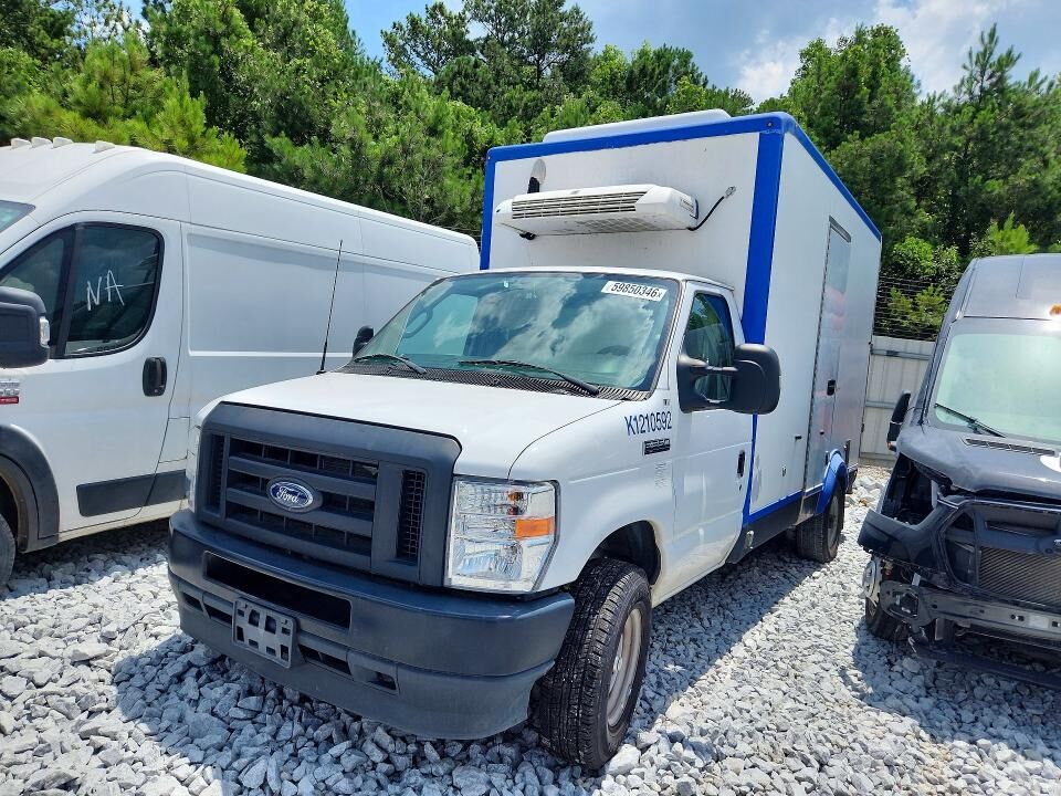 2023 FORD E-350