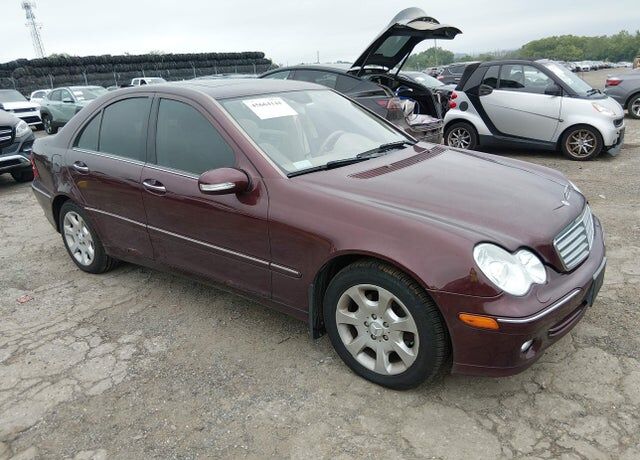 2006 MERCEDES-BENZ C-Class