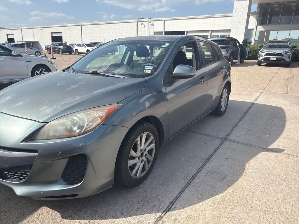 2012 MAZDA Mazda3