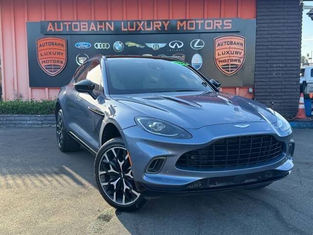 2022 ASTON MARTIN DBX