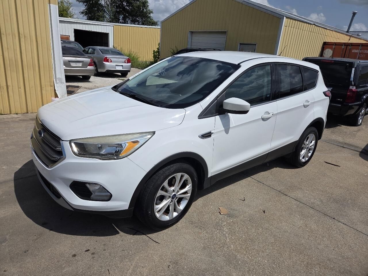 2017 FORD Escape