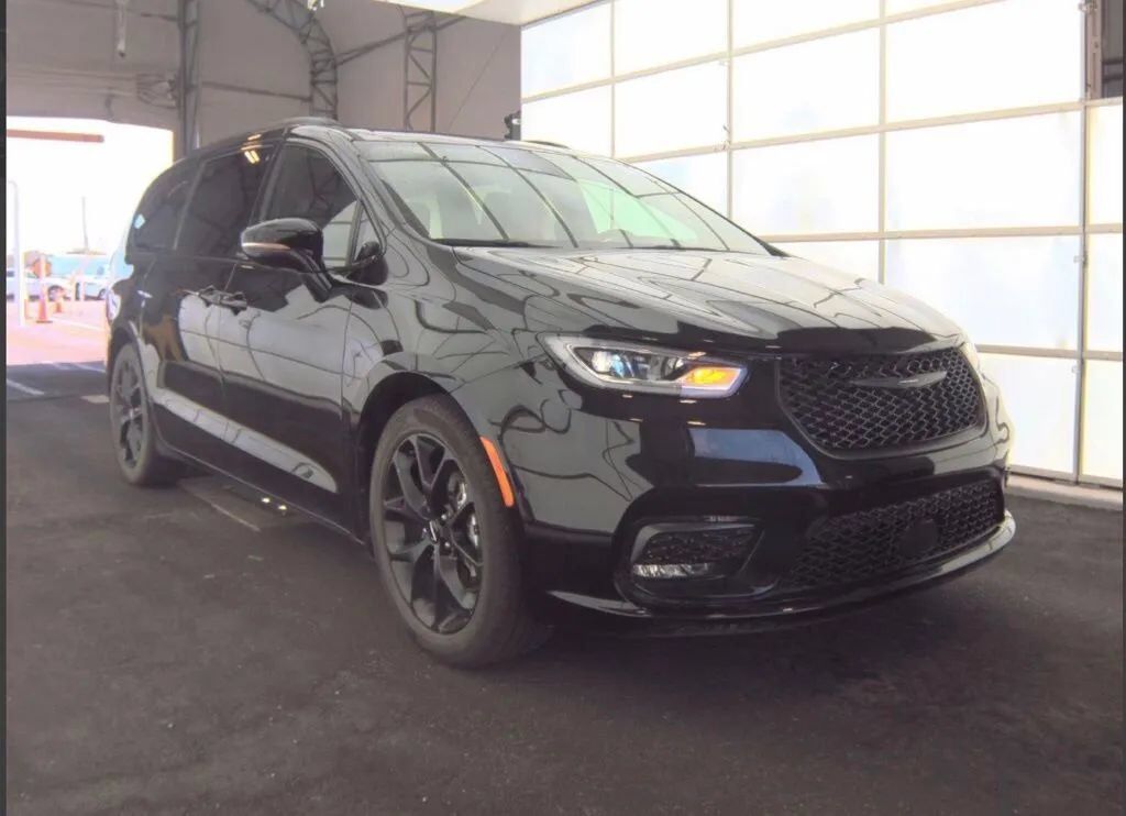 2025 CHRYSLER Pacifica