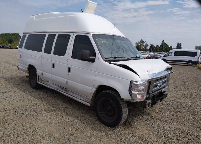 2010 FORD E-350