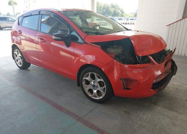 2013 FORD Fiesta